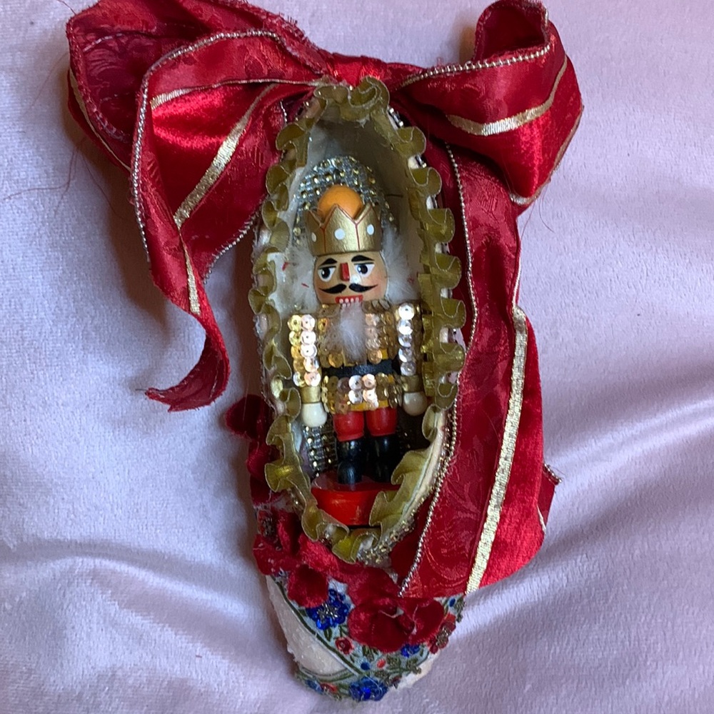 Handmade Holiday Decor